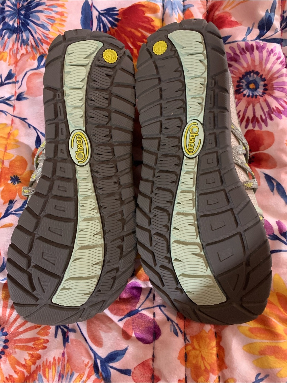 Chacos - Picture 4 of 9